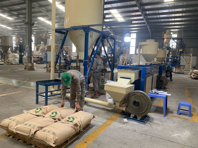 About us 6 PVC Factory 03